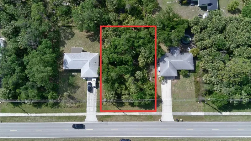CHAMBERLAIN BOULEVARD, NORTH PORT