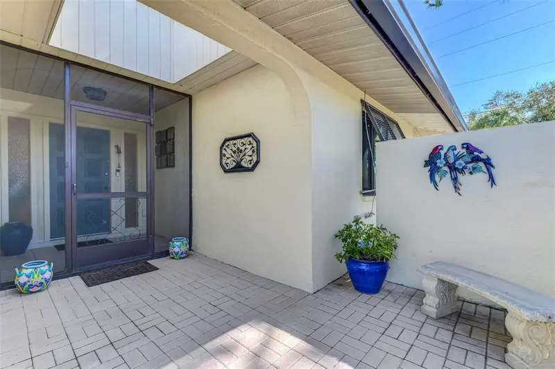 32 PEBBLE ROCK DRIVE, VENICE, photo 5 of 47