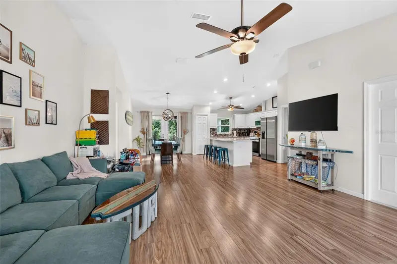 55 RUTGERS ROAD, VENICE, photo 4 of 48