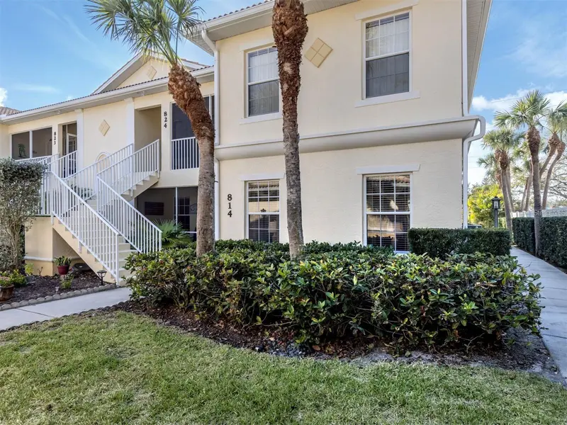 800 GARDENS EDGE DRIVE #814, VENICE, photo 2 of 31