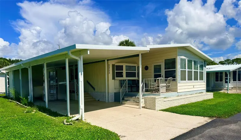 2253 PIAZZA DRIVE, SARASOTA, photo 3 of 31