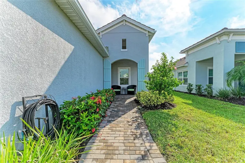 18098 FRANKLIN PARK COURT, VENICE, photo 4 of 78