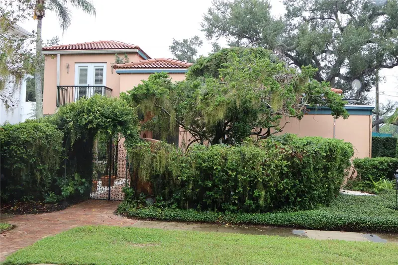 1630 BONITA LANE, SARASOTA