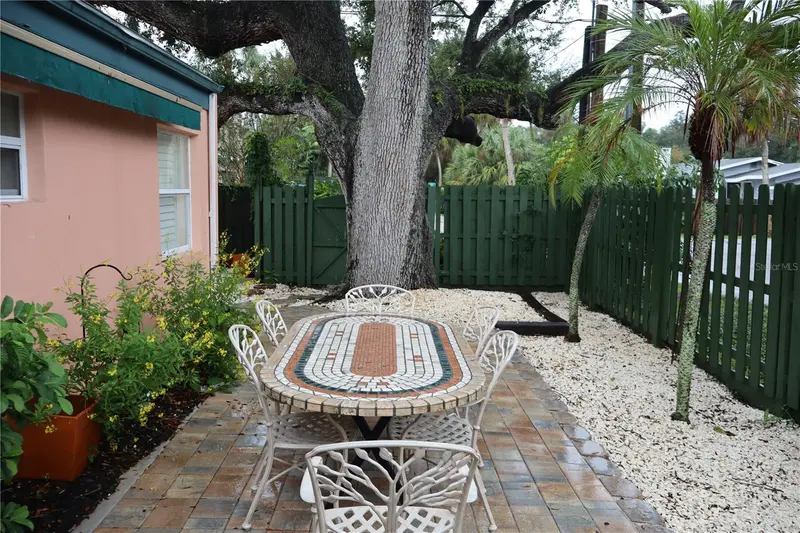 1630 BONITA LANE, SARASOTA, photo 3 of 4