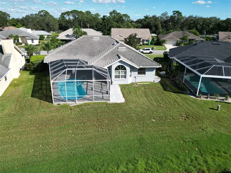 5829 CARRIAGE DRIVE, SARASOTA, photo 4 of 41