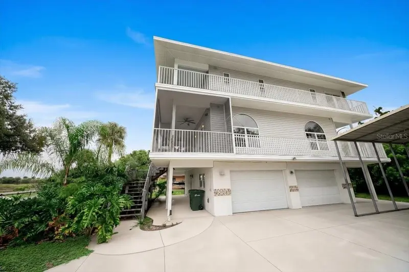 1775 SCENIC DRIVE, VENICE, photo 5 of 80