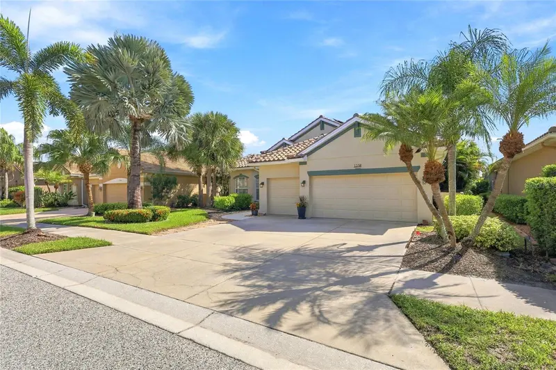 1336 CREEK NINE DR, NORTH PORT, photo 3 of 58