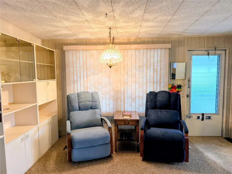 864 GREEN CIRCLE, VENICE, photo 2 of 18