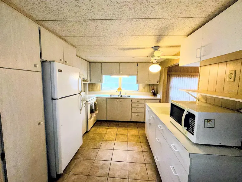 864 GREEN CIRCLE, VENICE, photo 5 of 18
