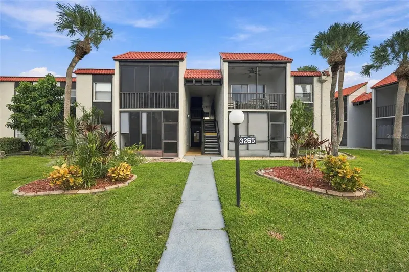 3265 BENEVA ROAD #104, SARASOTA