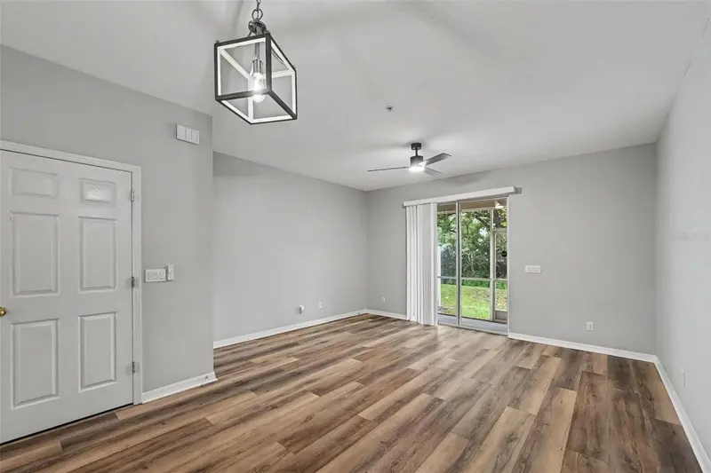1125 GRANTHAM DRIVE, SARASOTA, photo 4 of 37