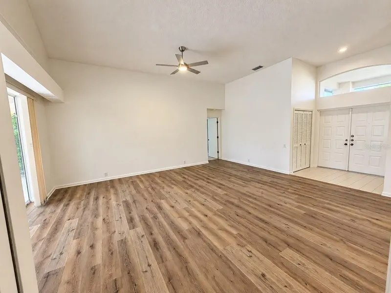4871 WINTERHAVEN DRIVE, SARASOTA, photo 3 of 30