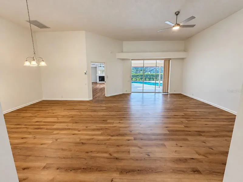 4871 WINTERHAVEN DRIVE, SARASOTA, photo 4 of 30