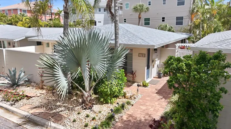 6005 MIDNIGHT PASS ROAD #S6, SARASOTA, photo 3 of 57