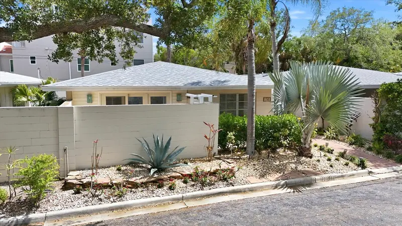 6005 MIDNIGHT PASS ROAD #S6, SARASOTA, photo 4 of 57
