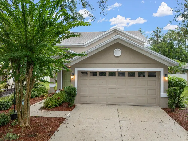14246 TREE SWALLOW WAY, LAKEWOOD RANCH, photo 2 of 42