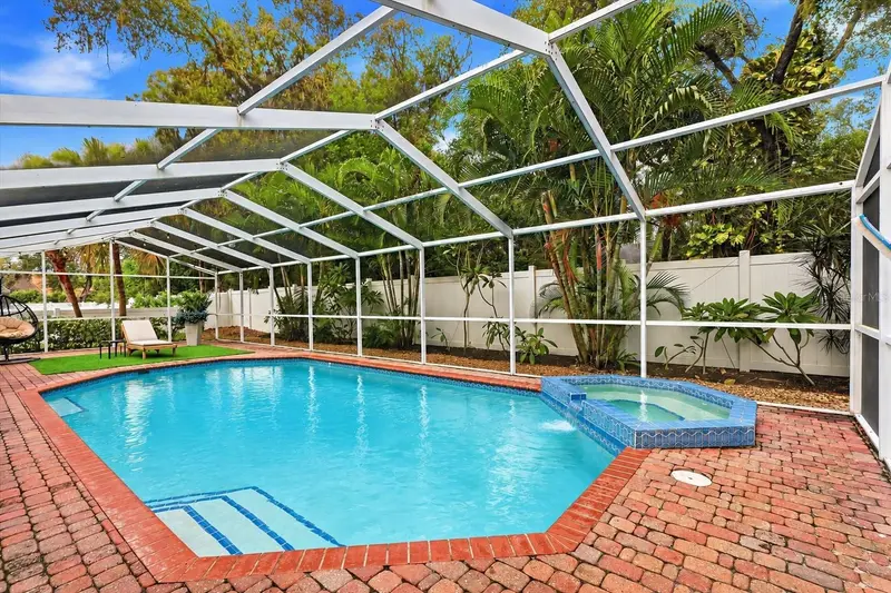 4321 74TH AVENUE, SARASOTA, photo 4 of 35