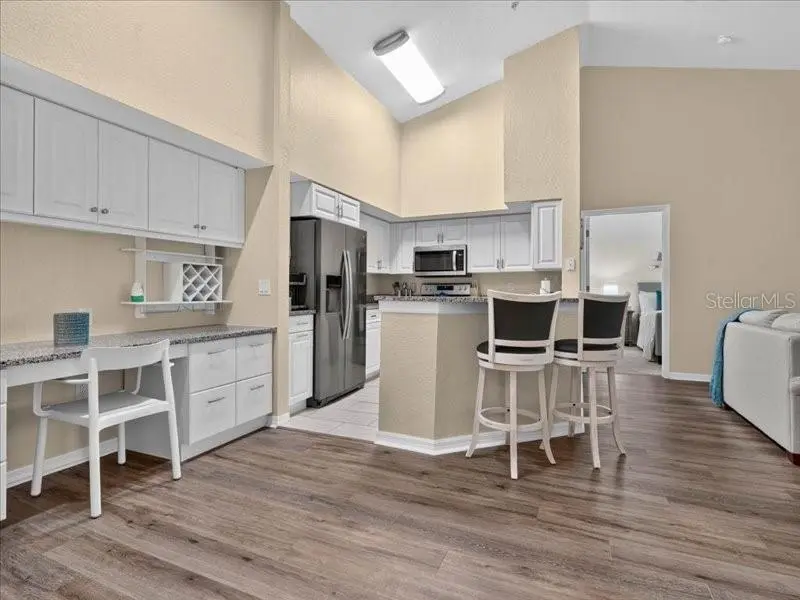 4166 CENTRAL SARASOTA PARKWAY #533, SARASOTA, photo 3 of 38