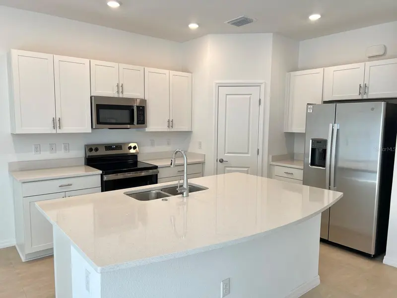 5869 BISCOTTI STREET, NOKOMIS, photo 5 of 25