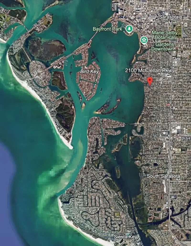 2100 MCCLELLAN PARKWAY, SARASOTA, photo 4 of 40
