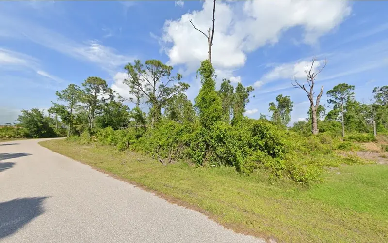 5432 ASHWOOD ROAD, PORT CHARLOTTE, photo 2 of 5