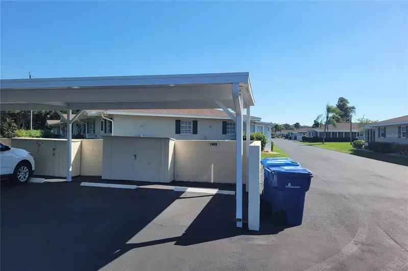2609 GOLF COURSE DRIVE #403, SARASOTA, photo 4 of 30