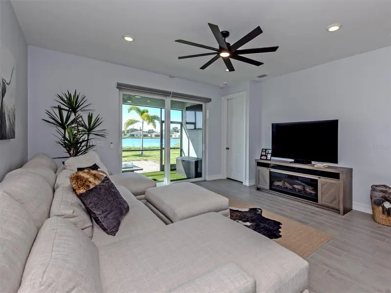785 IBIZA LOOP, VENICE, photo 3 of 36