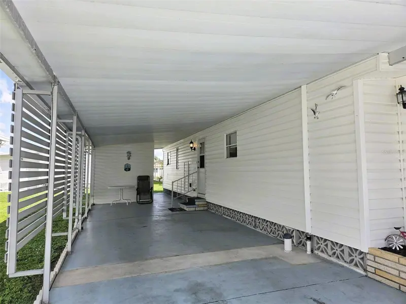 3309 OAKWOOD BOULEVARD, SARASOTA, photo 4 of 36