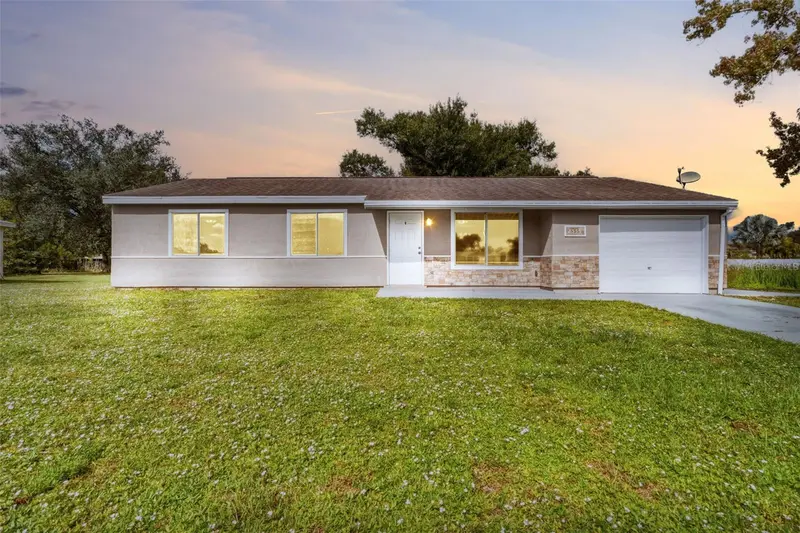 2555 PAN AMERICAN BOULEVARD, NORTH PORT
