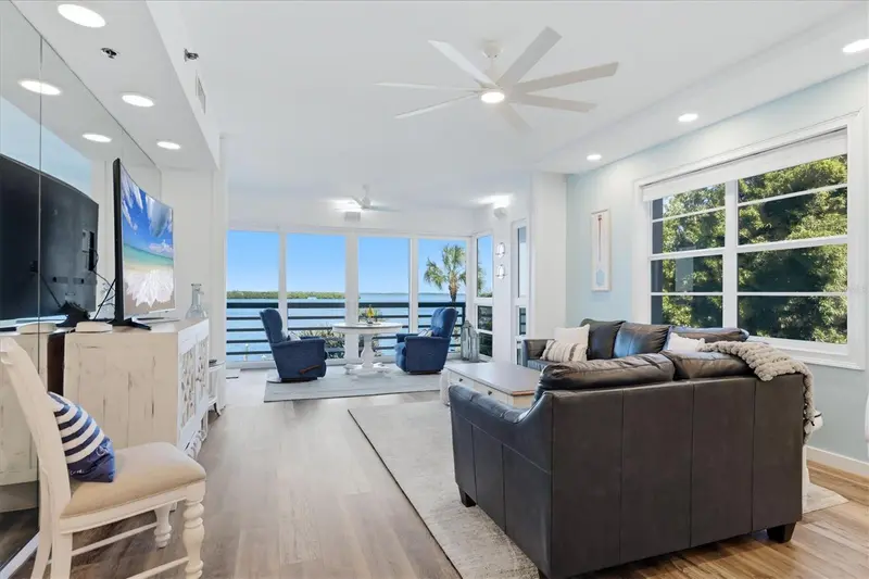 615 DREAM ISLAND PLACE #212, LONGBOAT KEY, photo 2 of 44