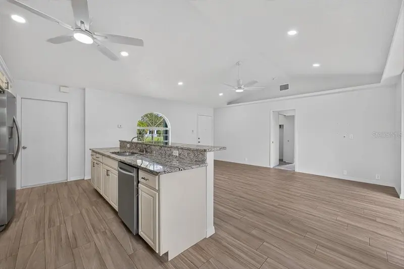 9293 FRUITLAND AVENUE, ENGLEWOOD, photo 5 of 36
