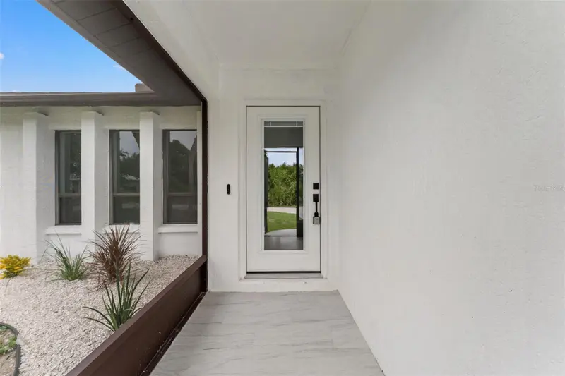 7422 BANBURY TERRACE, PORT CHARLOTTE, photo 2 of 24