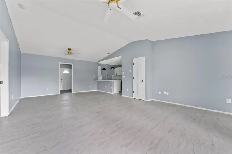 7422 BANBURY TERRACE, PORT CHARLOTTE, photo 3 of 24