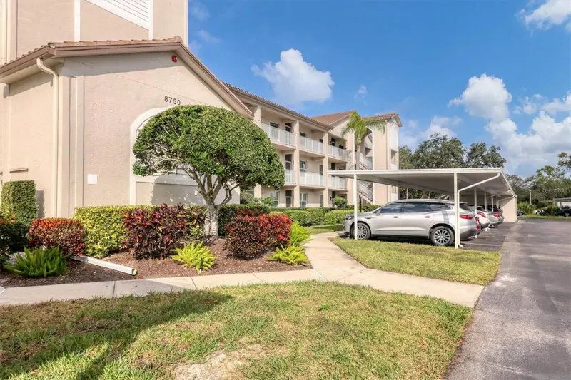 8750 OLDE HICKORY AVENUE #9209, SARASOTA, photo 3 of 64