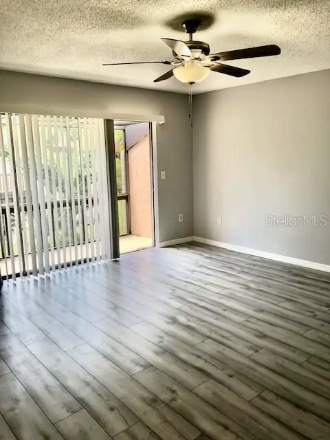 2717 HIDDEN LAKE BOULEVARD #C, SARASOTA, photo 4 of 23