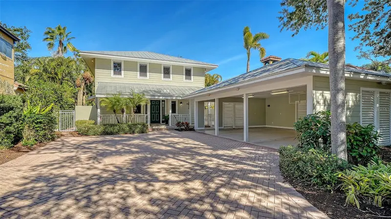 1695 HYDE PARK STREET, SARASOTA, photo 2 of 84