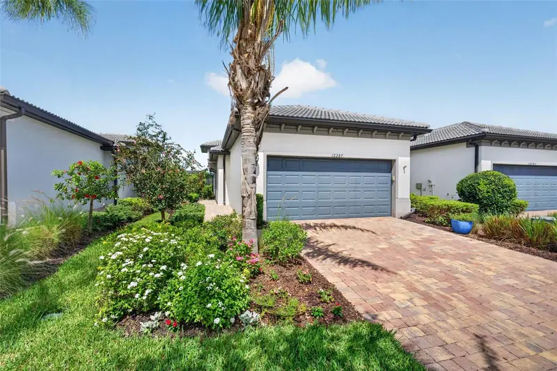12287 MYRTLE BAY COURT, SARASOTA, photo 4 of 60