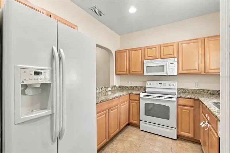226 CAPE HARBOUR LOOP #104, BRADENTON, photo 5 of 72