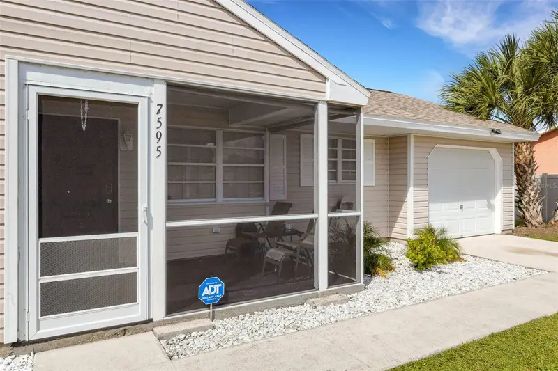 7595 BERWICK STREET, NORTH PORT, photo 2 of 37