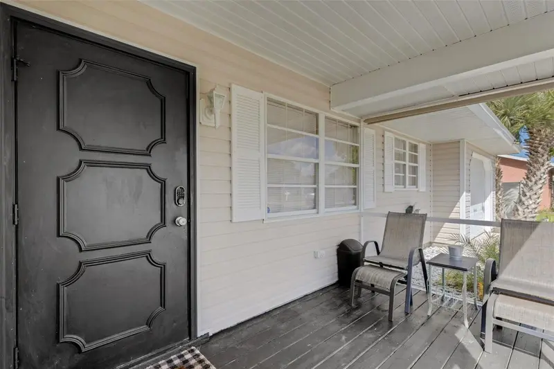 7595 BERWICK STREET, NORTH PORT, photo 3 of 37