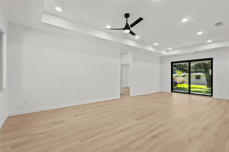 1204 GROVELAND AVENUE, VENICE, photo 3 of 21
