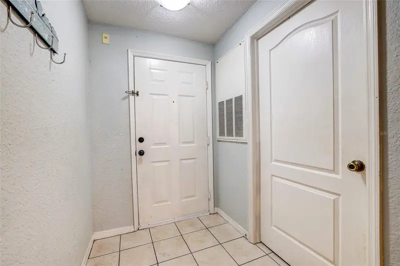 4174 CENTRAL SARASOTA PARKWAY #212, SARASOTA, photo 3 of 45