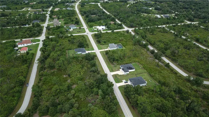 7560 ST REGIS CIRCLE, PORT CHARLOTTE, photo 5 of 21