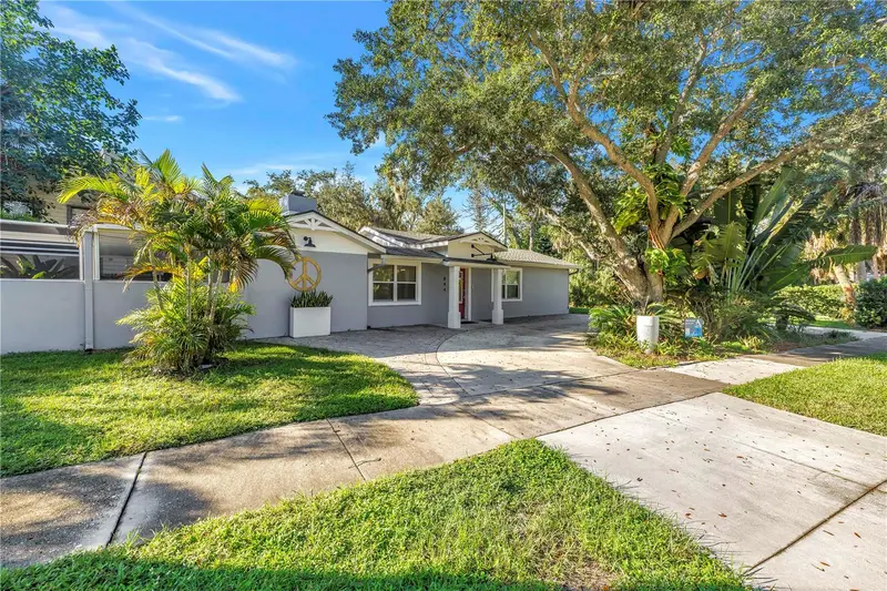 844 PATTERSON DRIVE, SARASOTA