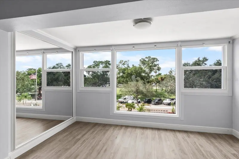 33 GULFSTREAM AVENUE #307, SARASOTA, photo 5 of 24