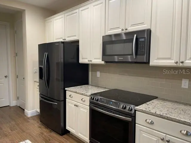 4516 CHINKAPIN DRIVE, SARASOTA, photo 3 of 13