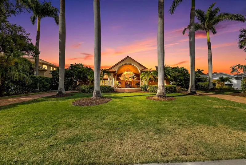 1749 SANDALWOOD DRIVE, SARASOTA, photo 2 of 49