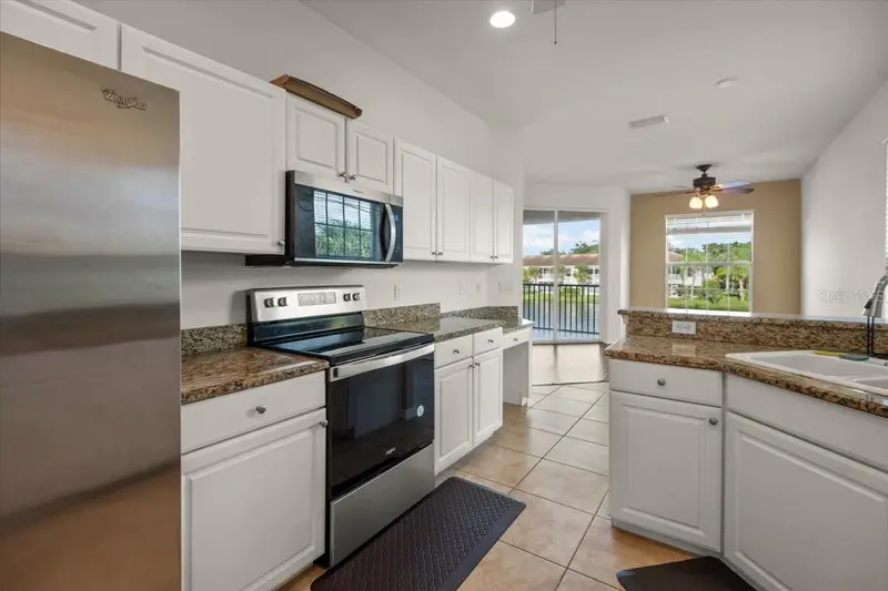 7002 PROSPERITY CIRCLE #701, SARASOTA, photo 4 of 45