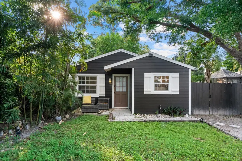 4210 OLIVE AVENUE, SARASOTA