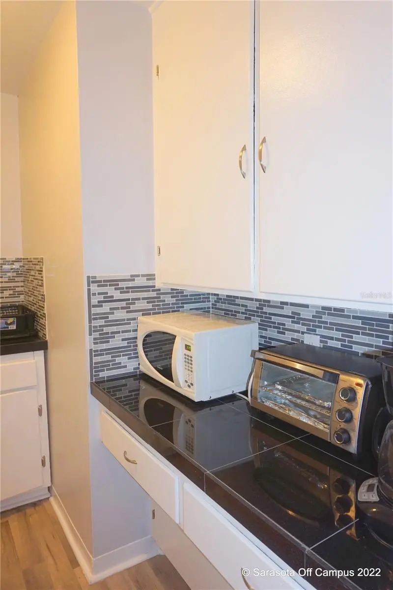 946 40TH STREET #A, SARASOTA, photo 4 of 25